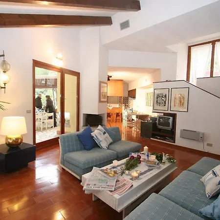 Villa Quadro